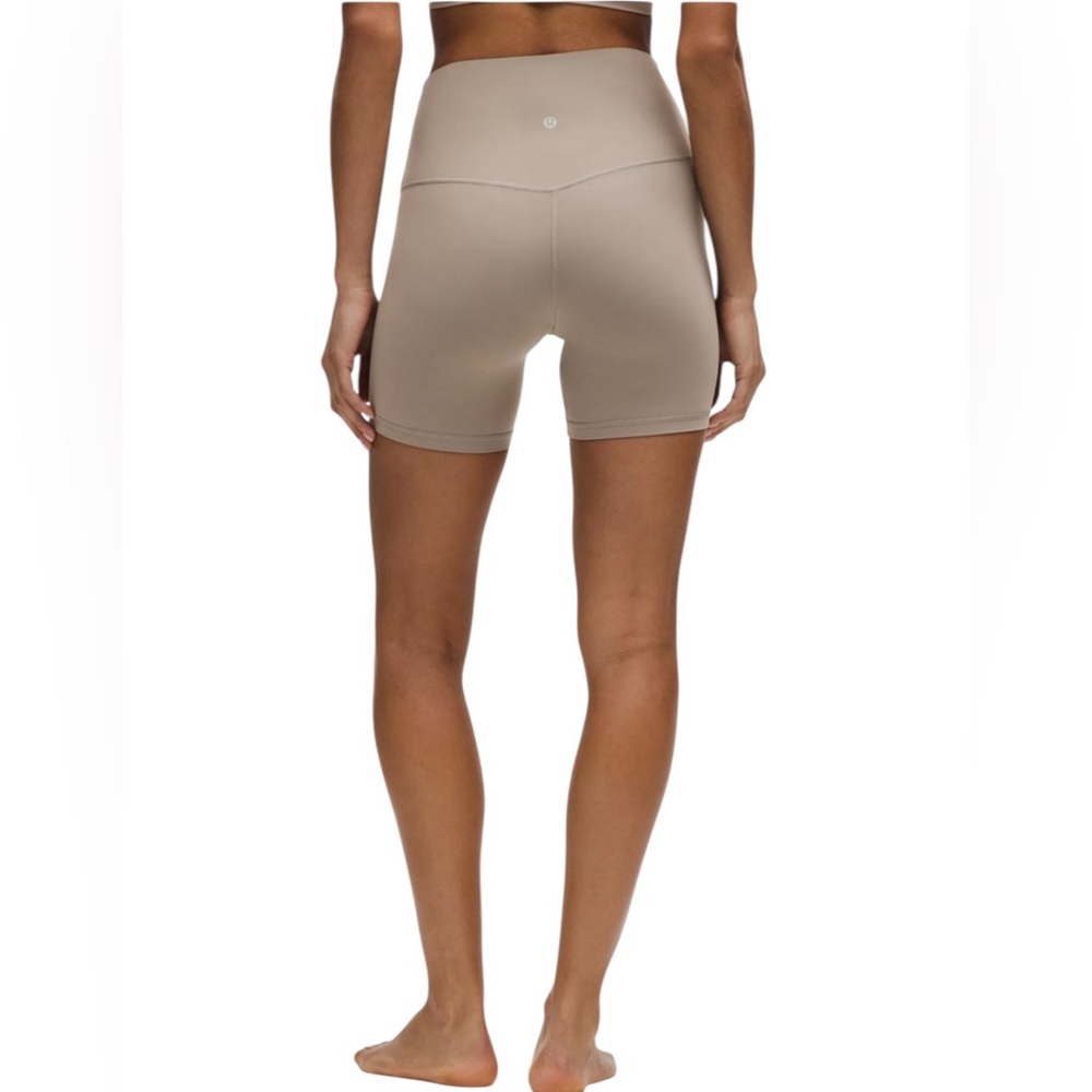Set of Lululemon biker shorts and tank women’s size small/medium. - Picture 3 of 6